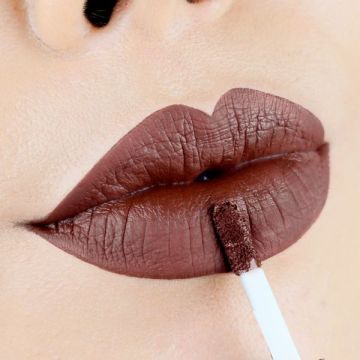 Batom Líquido Matte HD Confiante Suave Fragrance 5411 1